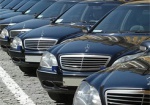 Владельцы элитных авто пополнили местный бюджет на 4 миллиона