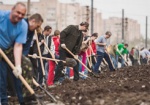 Харьковчан и жителей области приглашают принять участие в уборке территории