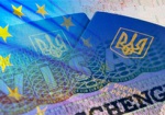 Порошенко в Британии призвал либерализовать визовый режим для украинцев