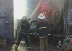 Крупный пожар на Баварии: горел дом и гараж с тремя машинами