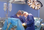 Удаление опухоли и восстановление артерий. Харьковские хирурги провели уникальную операцию