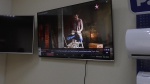 В Харькове покупателям телевизоров настраивали запрещенные каналы - СБУ об обысках в магазинах бытовой техники