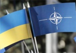 Порошенко пообещал утвердить законодательную инициативу о членстве Украины в НАТО