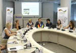 В Харьковском регионе реализовали десять социальных проектов по поддержке переселенцев