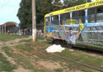 Пешеход погиб под колесами харьковского трамвая. Подробности трагедии на Салтовке