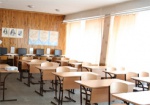 В Великобурлукской школе до сентября заменят окна