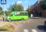 В Харькове маршрутка попала в аварию: пострадал пассажир