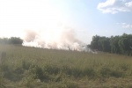 В Лозовой горели 10 гектаров сухой травы
