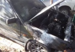 На Харьковщине машина вспыхнула в гараже