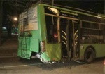 На Московском проспекте легковушка врезалась в троллейбус