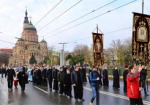 В Харькове в день Озерянской иконы Богородицы состоялся крестный ход