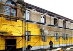 Строительство ЦПАУ в Волчанске: продолжается облицовка фасада