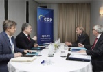Порошенко и Юнкер обсудили финансовый пакет для Украины
