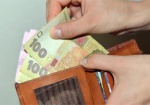 Госстат обнародовал новые данные по росту зарплаты в Украине