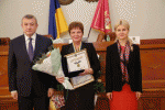 Светличная поздравила почетных граждан Харьковской области